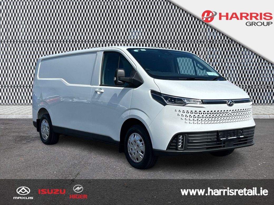 2025 White Maxus Deliver 7