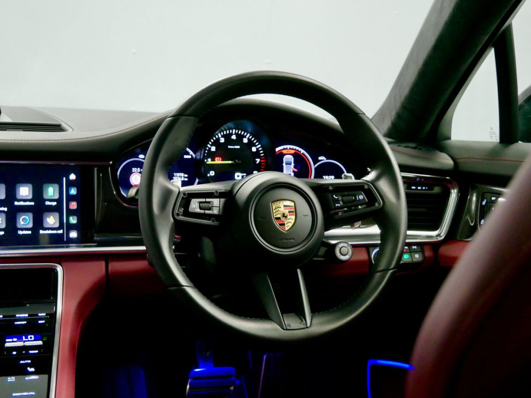 2024 Porsche Panamera