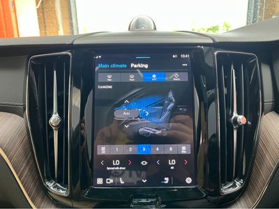 2023 Volvo XC60