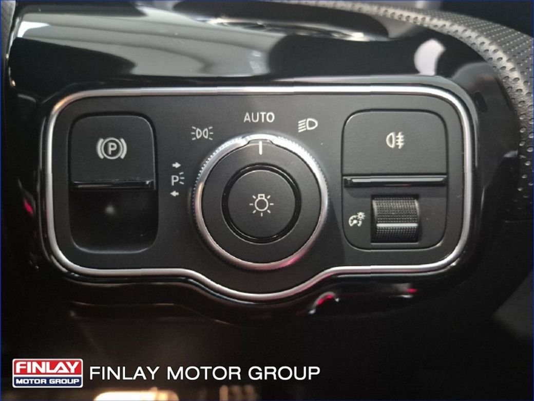 2023 Mercedes-Benz CLA Class