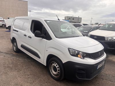 2022 Peugeot Partner