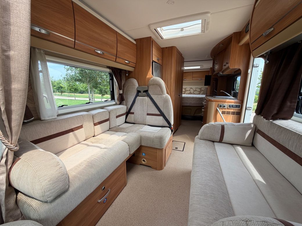 2012 SWIFT  KON TIKI 669 TAG AXEL R.H.D MANUAL C1 REQUIRED 