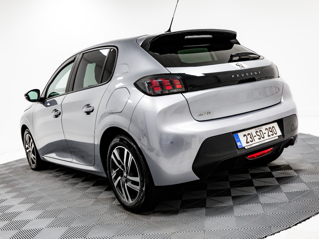 2023 Peugeot 208