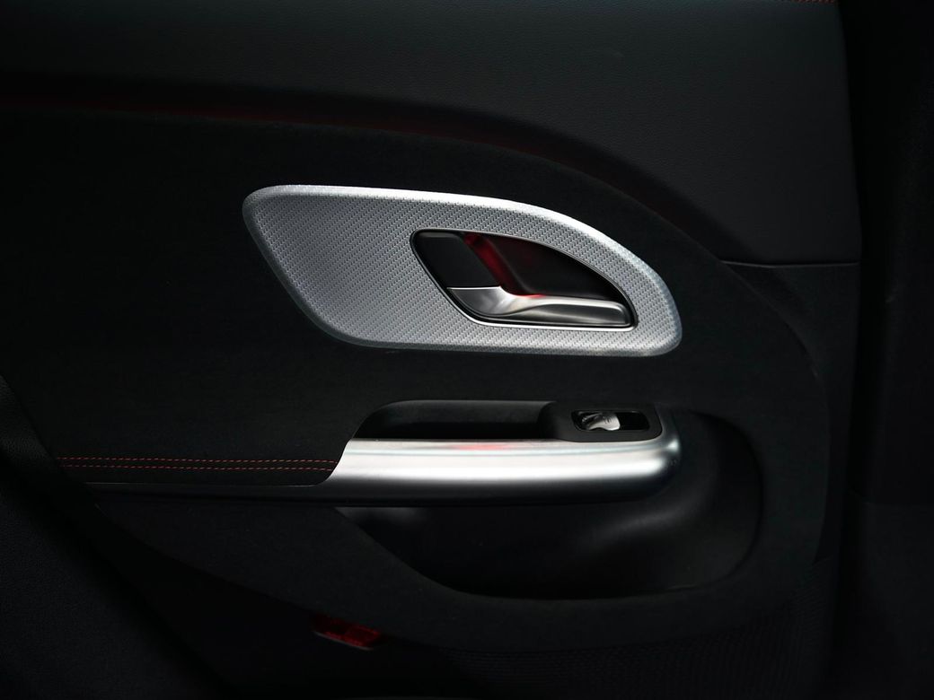2025 Mercedes-Benz CLA Class