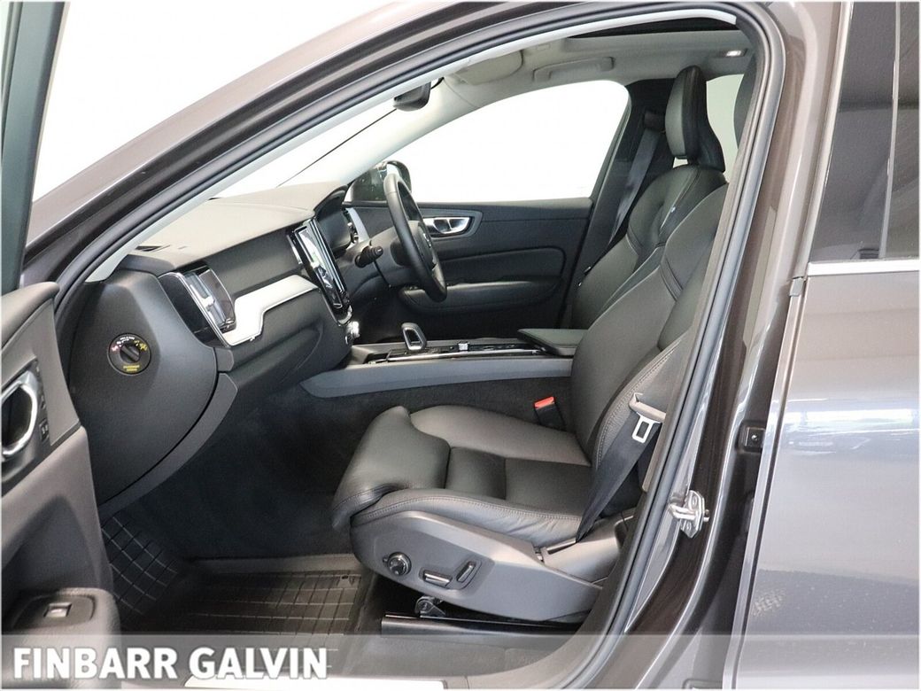 2022 Volvo XC60