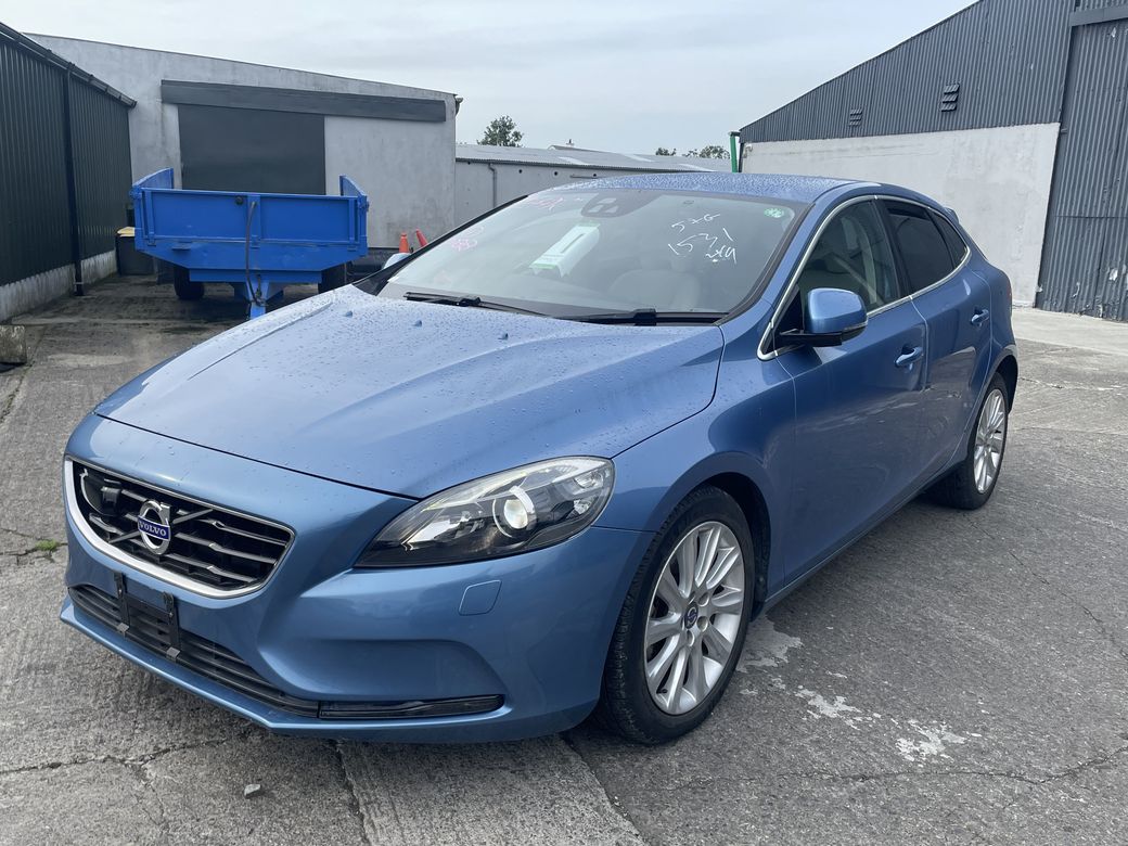 2015 Volvo V40