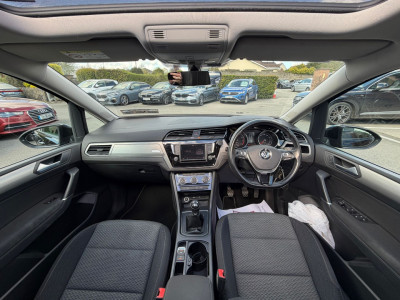 2016 Volkswagen Touran