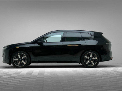 2023 BMW iX