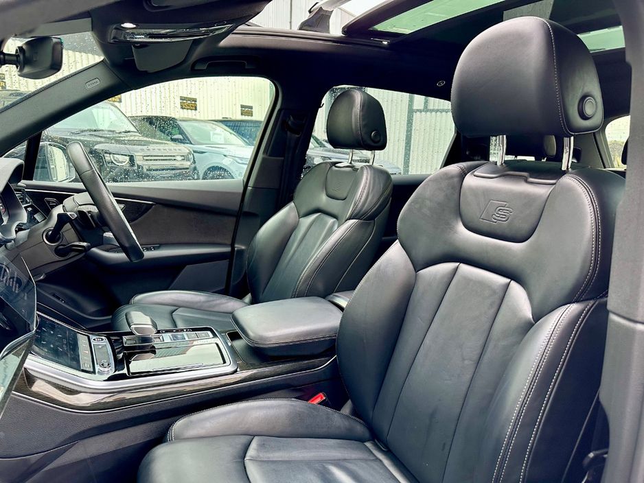 2021 Audi Q7