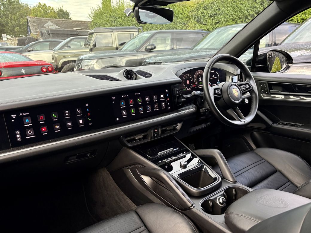 2023 Porsche Cayenne