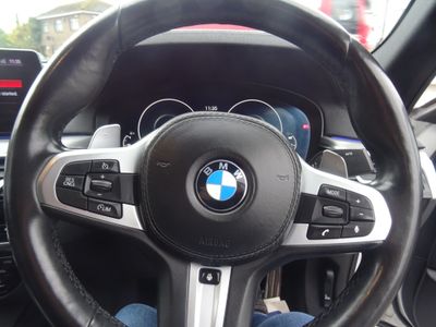 2019 BMW 530