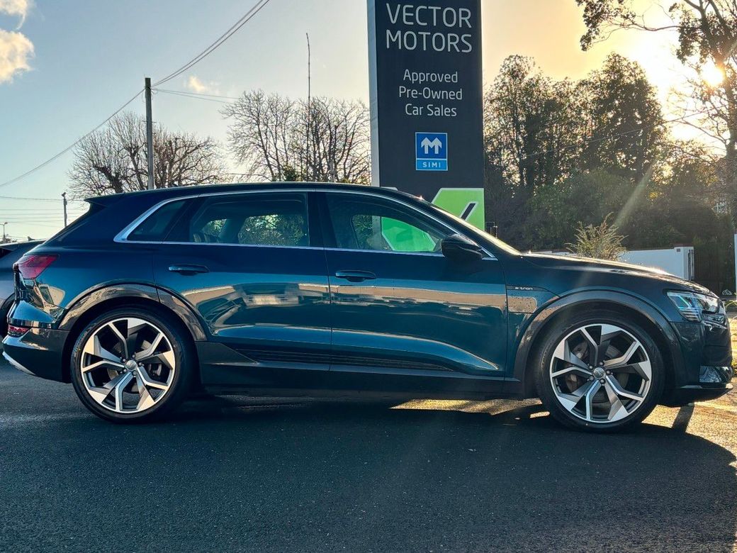 2021 Audi e-tron