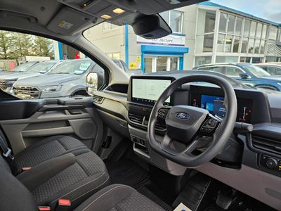 2024 Ford Transit Custom