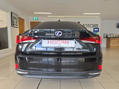 2019 Lexus IS 300h