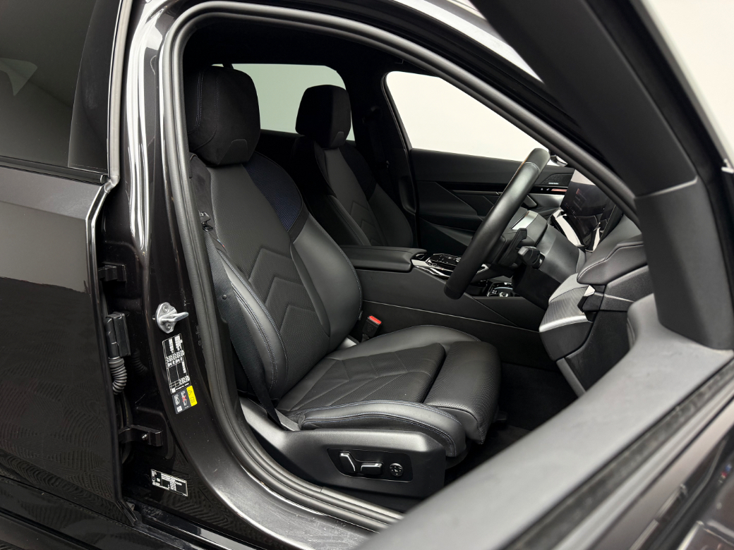 2025 BMW 5 Series