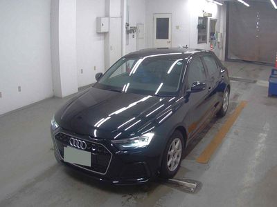 2021 Audi A1