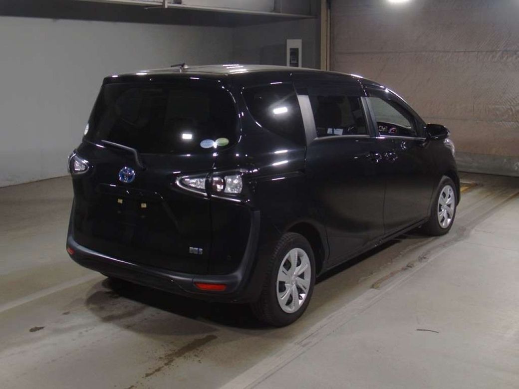 2021 Toyota Sienta