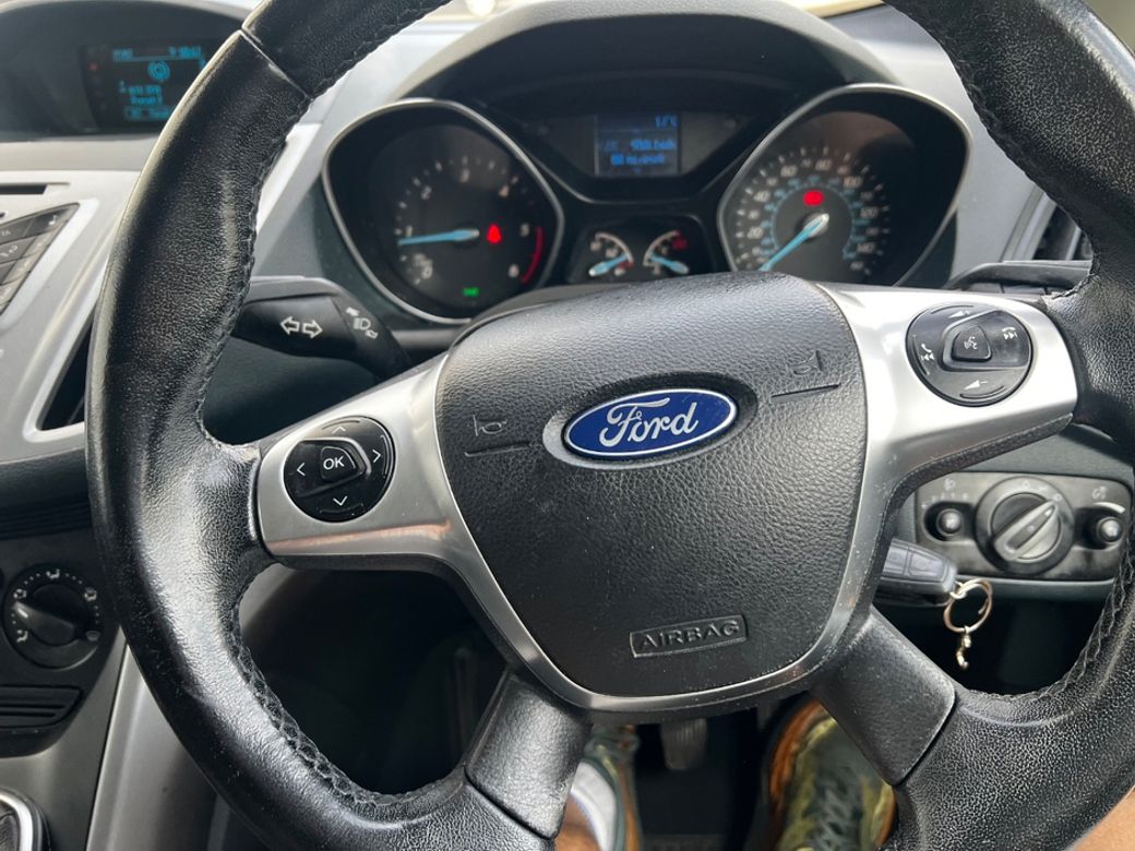 2014 Ford Grand C-Max