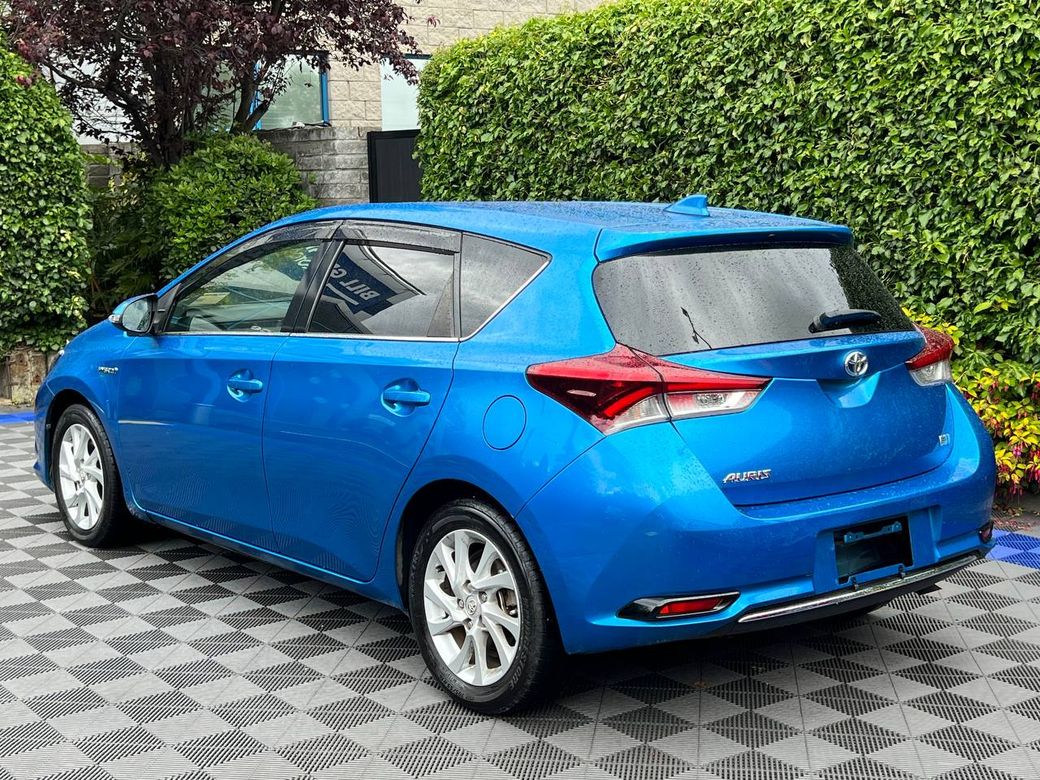 2017 Toyota Auris