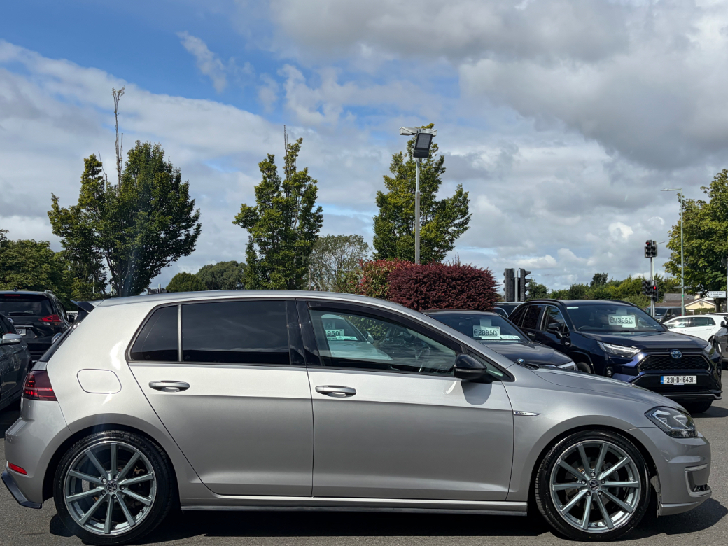 2018 Volkswagen E-Golf