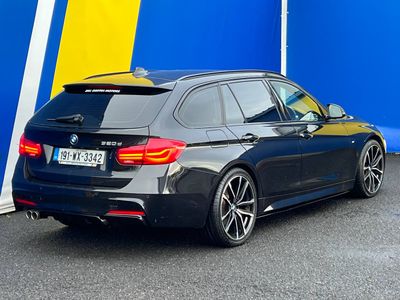 2019 BMW 320