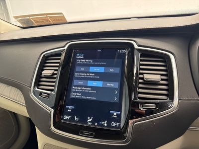 2021 Volvo XC90