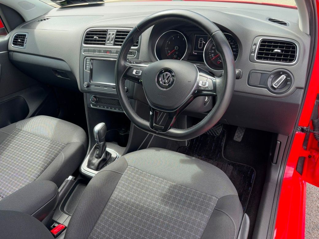 2017 Volkswagen Polo