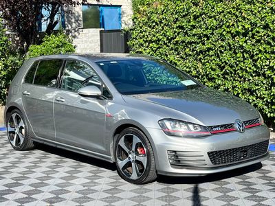 2017 Volkswagen Golf