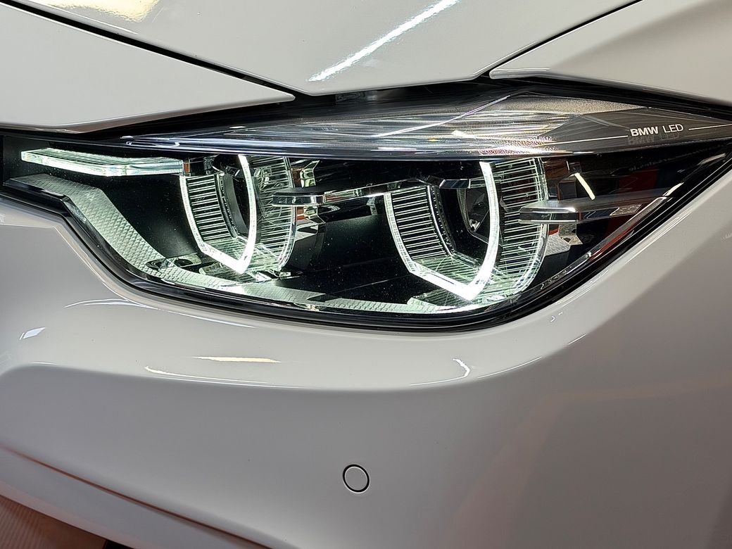 2018 BMW 3 Series