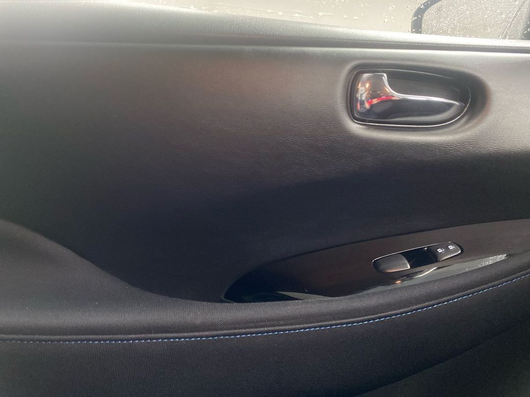 2022 Nissan Leaf