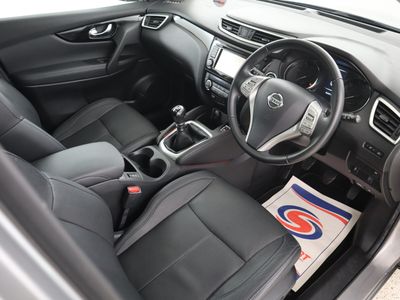2017 Nissan Qashqai