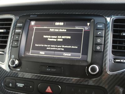 2017 Kia Carens