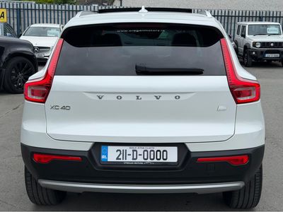 2021 Volvo XC40