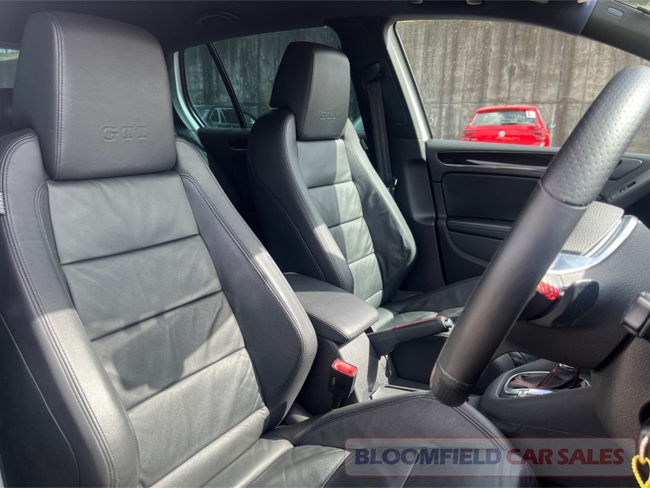2011 Volkswagen Golf