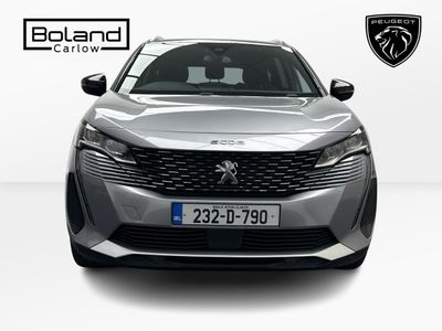 2023 Peugeot 5008