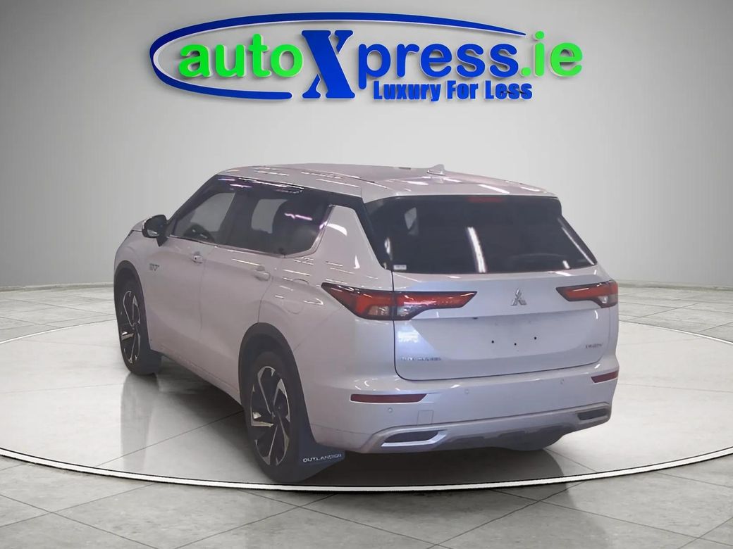 2023 Mitsubishi Outlander