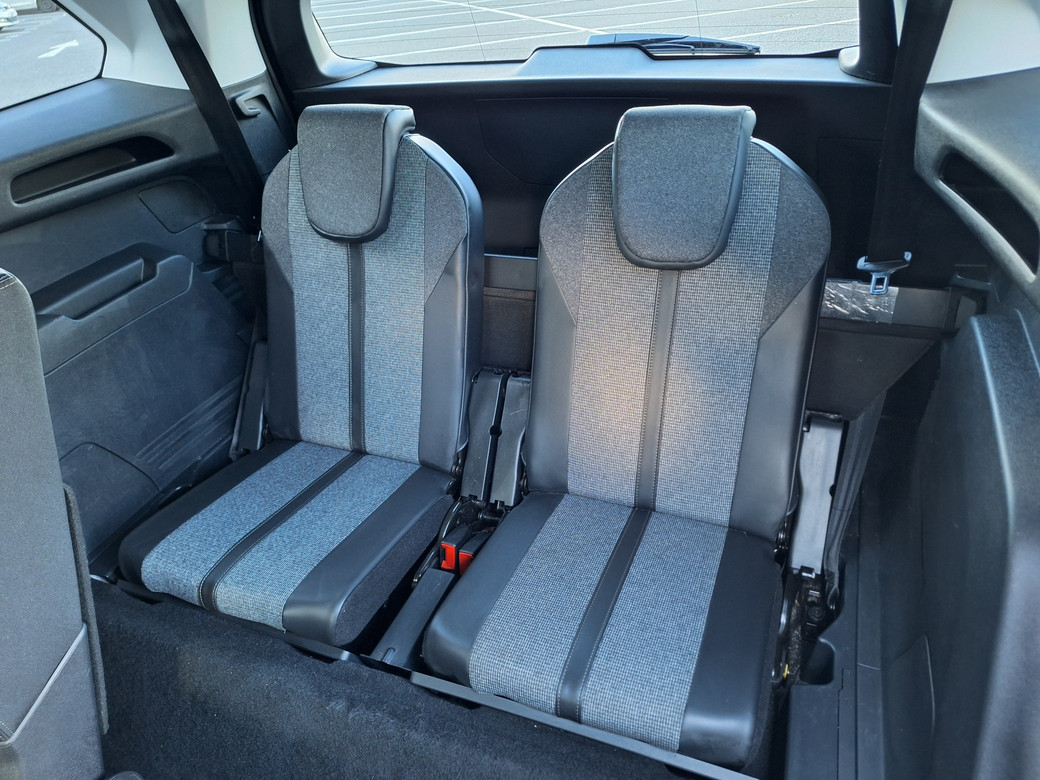 2018 Peugeot 5008