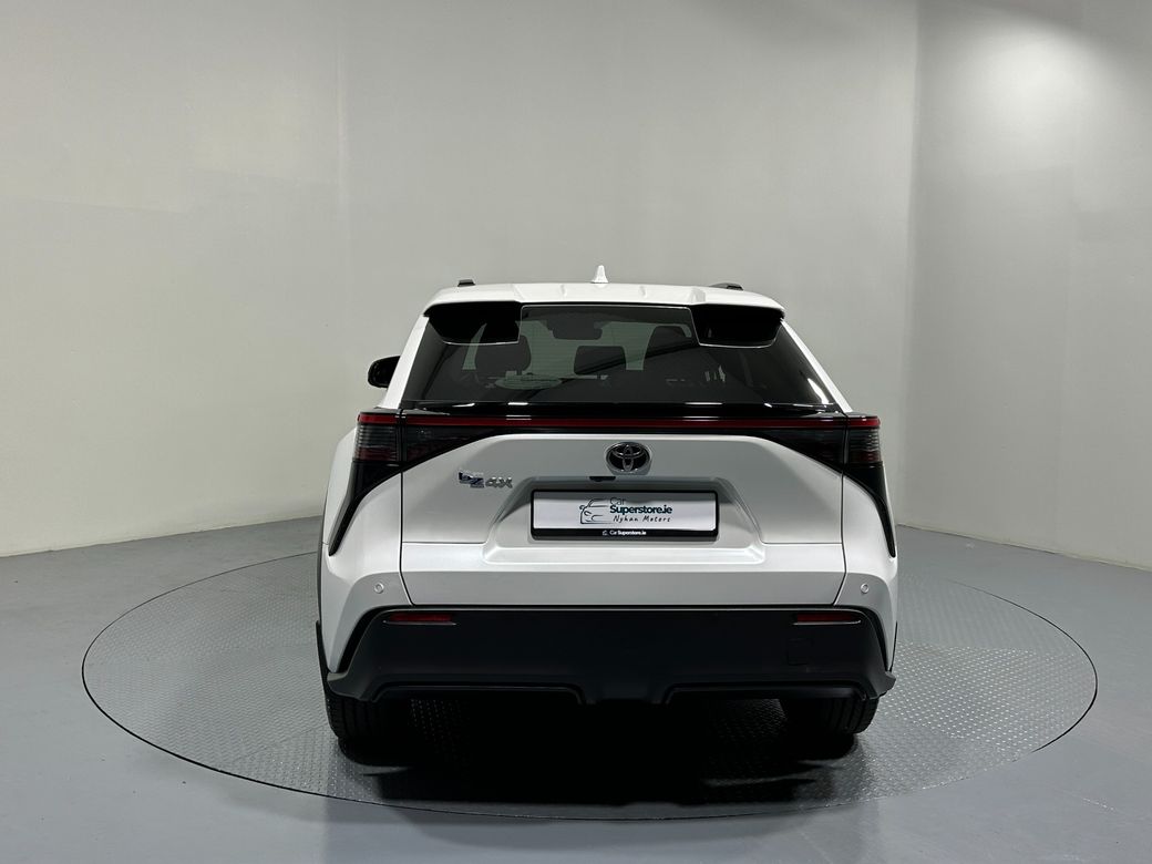 2025 Toyota bZ4X
