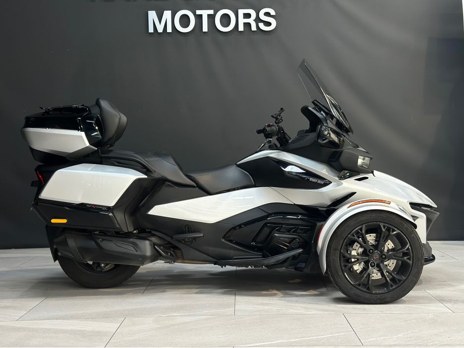 2024 Can-Am Spyder