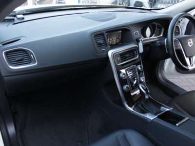 2018 Volvo V60
