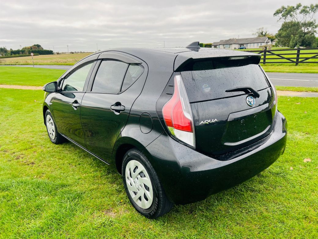 2016 Toyota Aqua