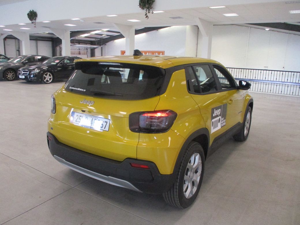 2025 Jeep Avenger