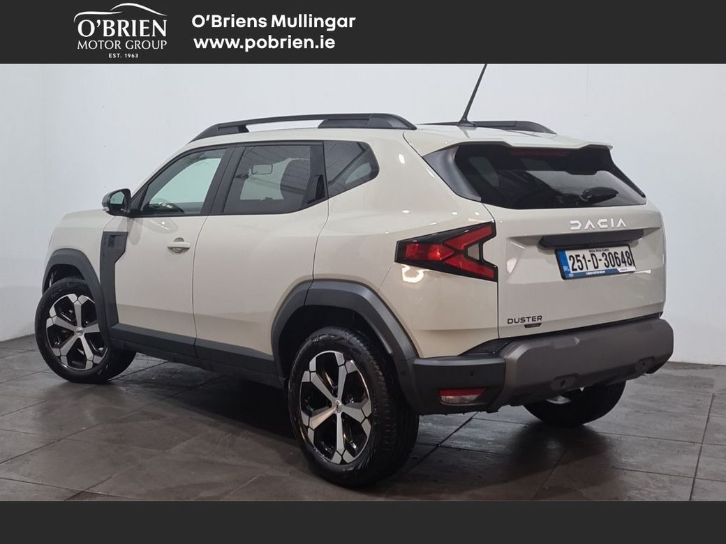 2025 Dacia Duster
