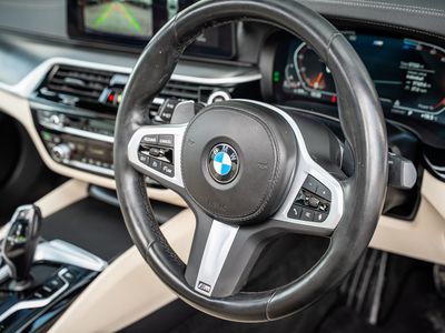 2023 BMW 5 Series