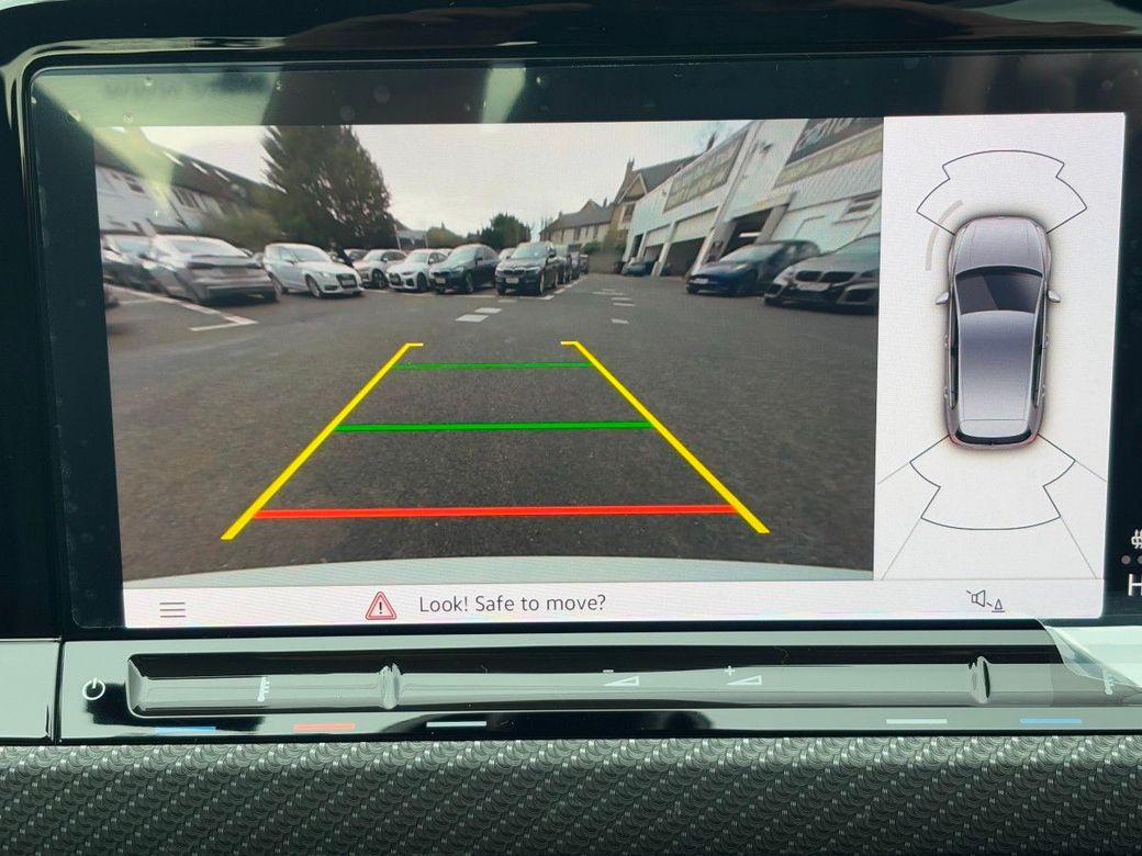 2023 Volkswagen Golf