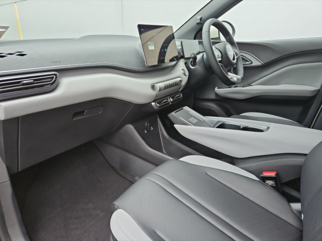2025 BYD Surf