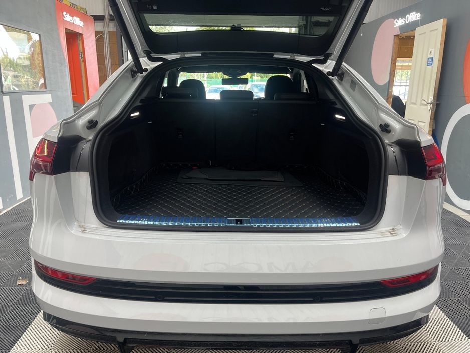 2022 Audi e-tron