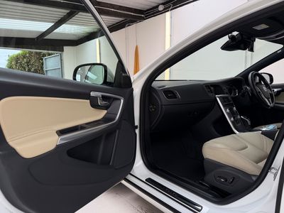 2017 Volvo S60