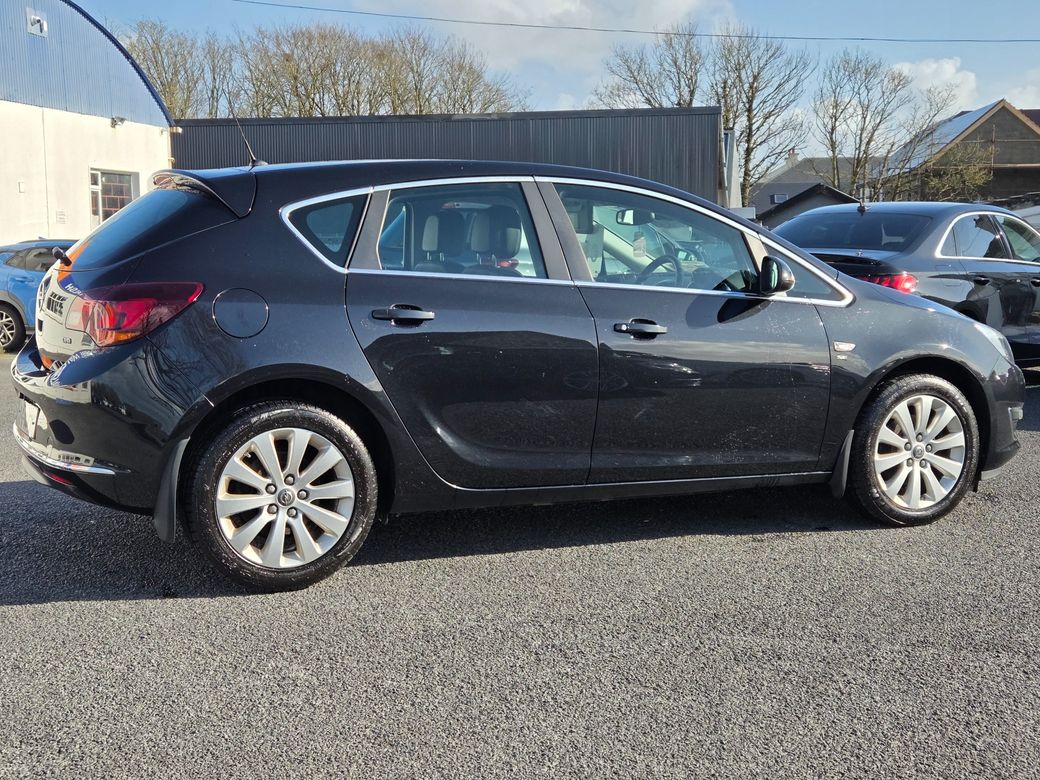 2014 Opel Astra