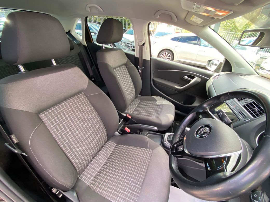2016 Volkswagen Polo